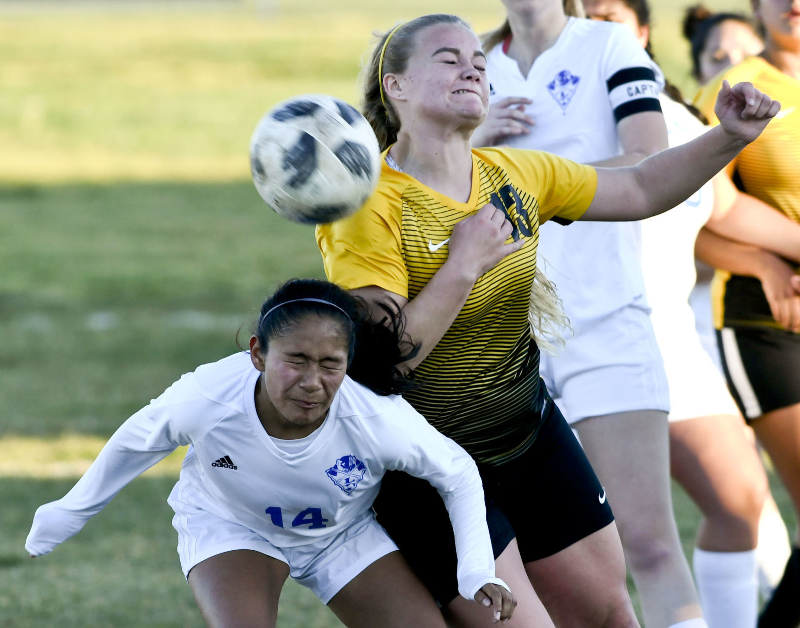 012320 Lompoc Cabrillo g soccer 07.jpg